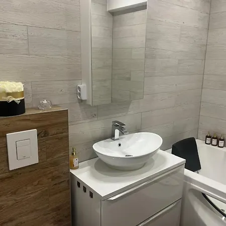W Centrum Z Wanna Z Hydromasazem Kętrzyn